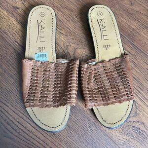 Kali Women's Brown Woven Slide Sandals
